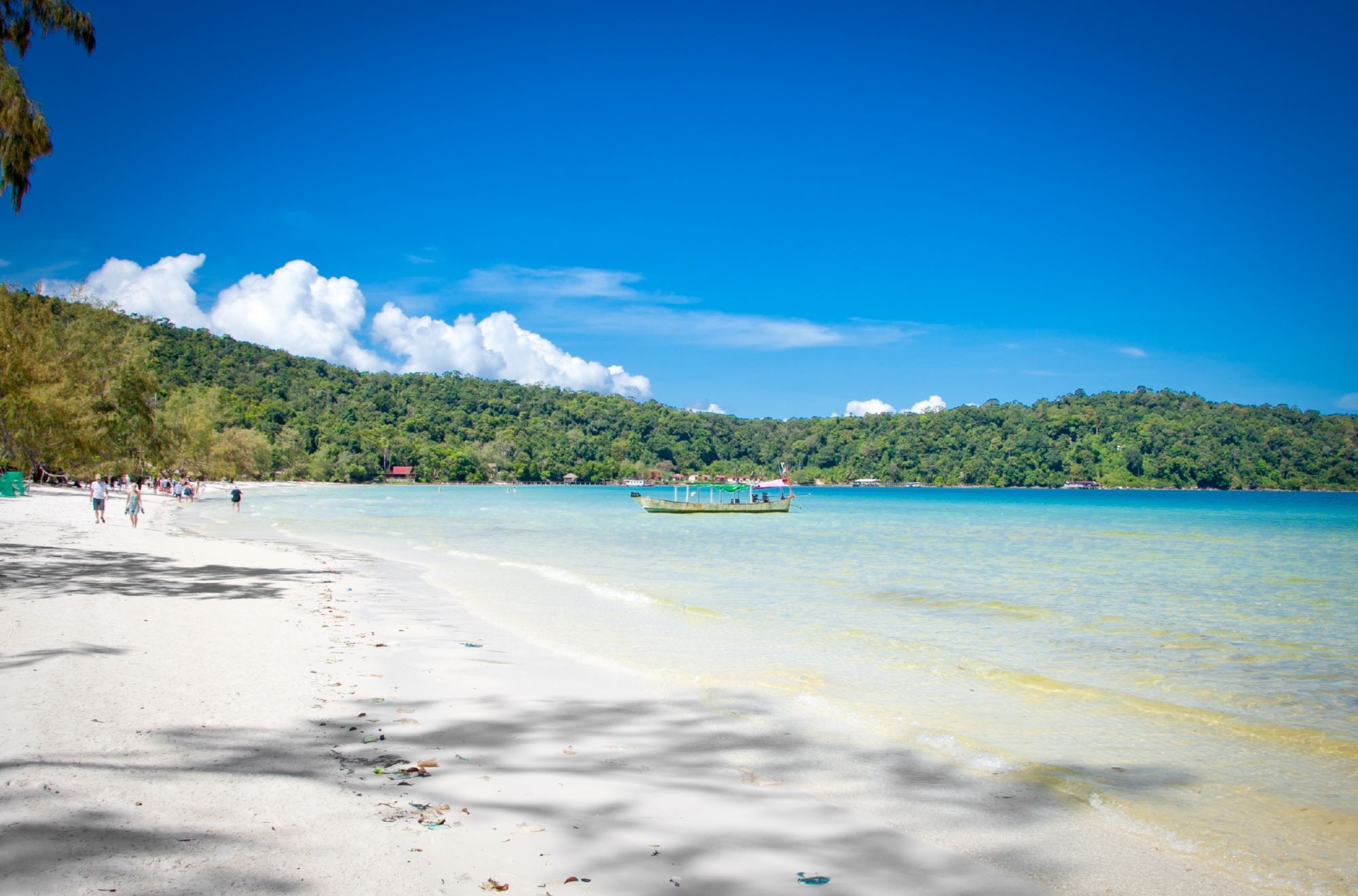 A Perfect Island Escape: Exploring Koh Rong Sanloem from Sunrise to Sunset