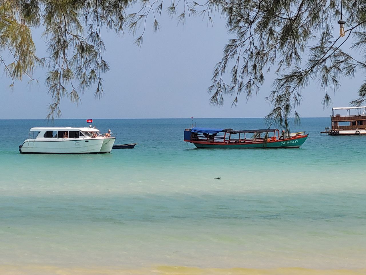 Luxury Boat From Kho Rong